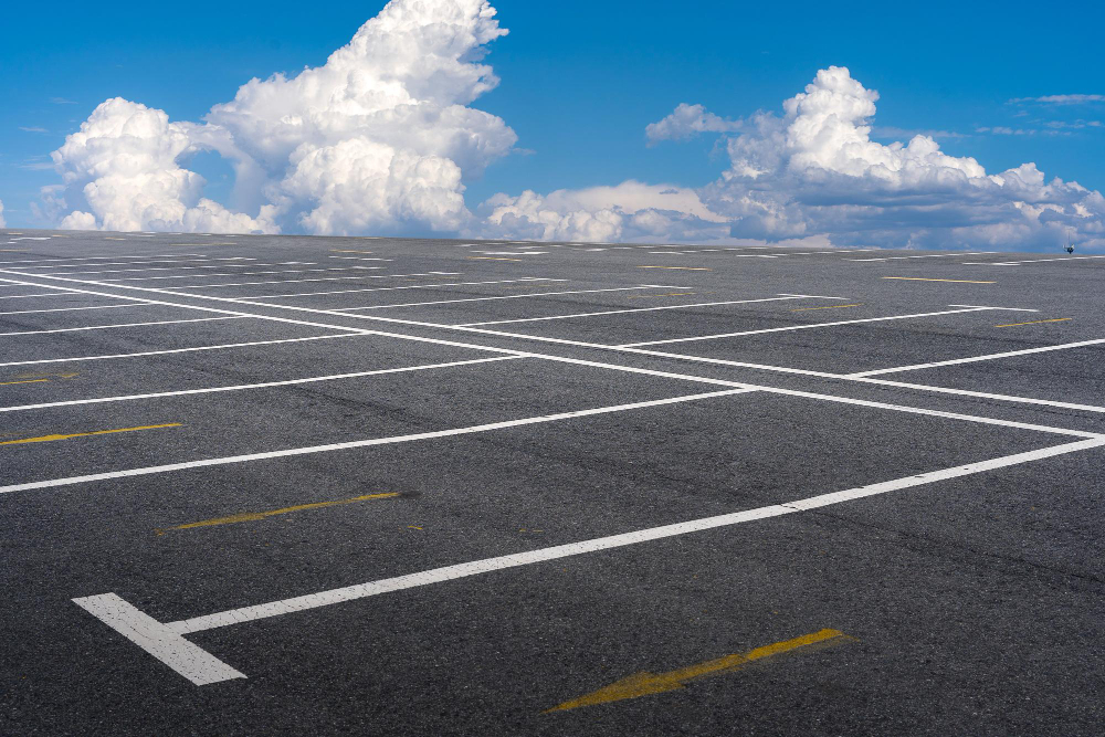 Essential Tips for Maintaining Your Asphalt Parking Lot