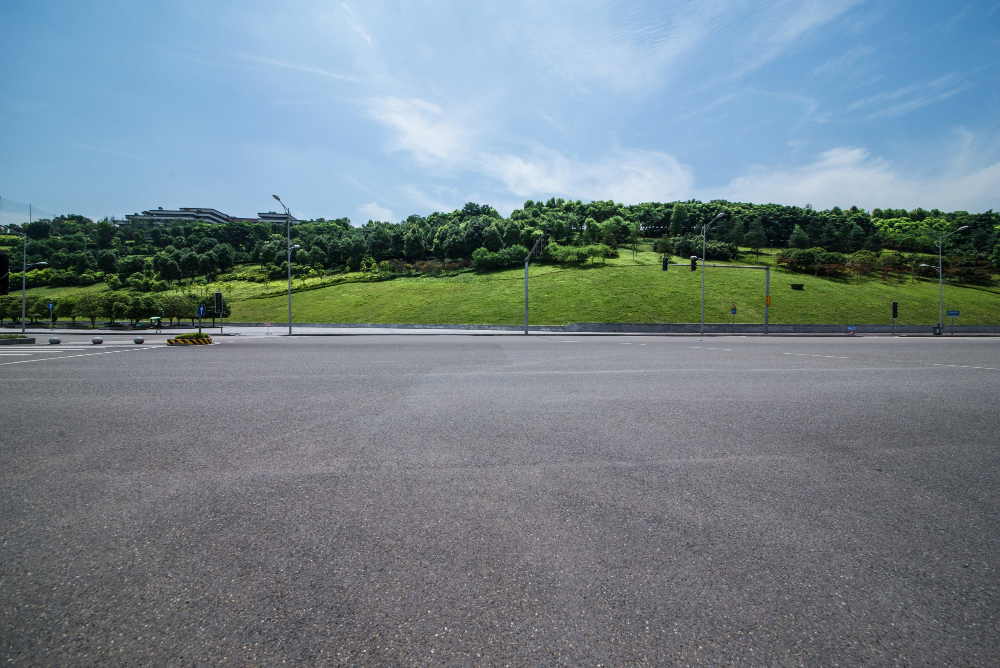 The Impact of Extreme Heat on Asphalt and Why Sealcoating Matters