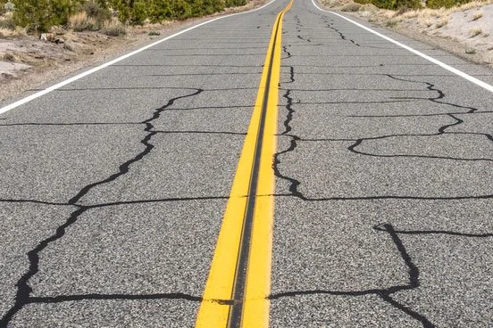 Asphalt Crack Repair & Maintenance 15 Asphalt Crack Repair