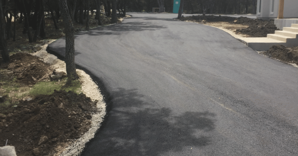 Blog 15 Asphalt Sealcoating Guide