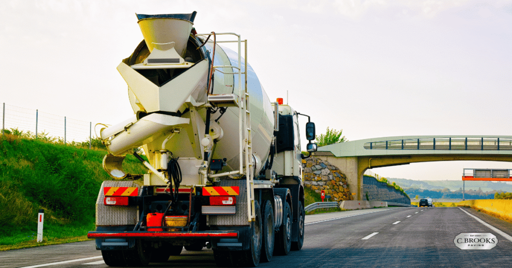 What’s the Best Season For Asphalt Paving? 2 4 7